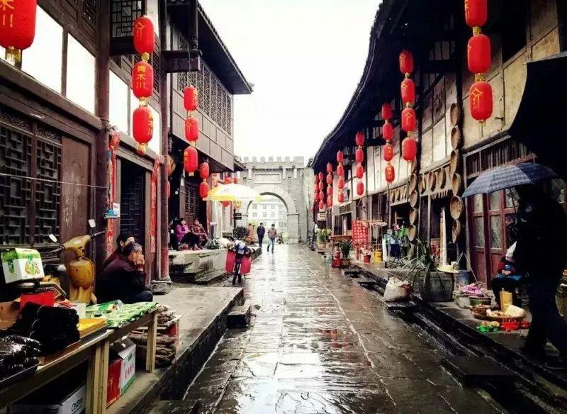 逃出上锁的现代房间2